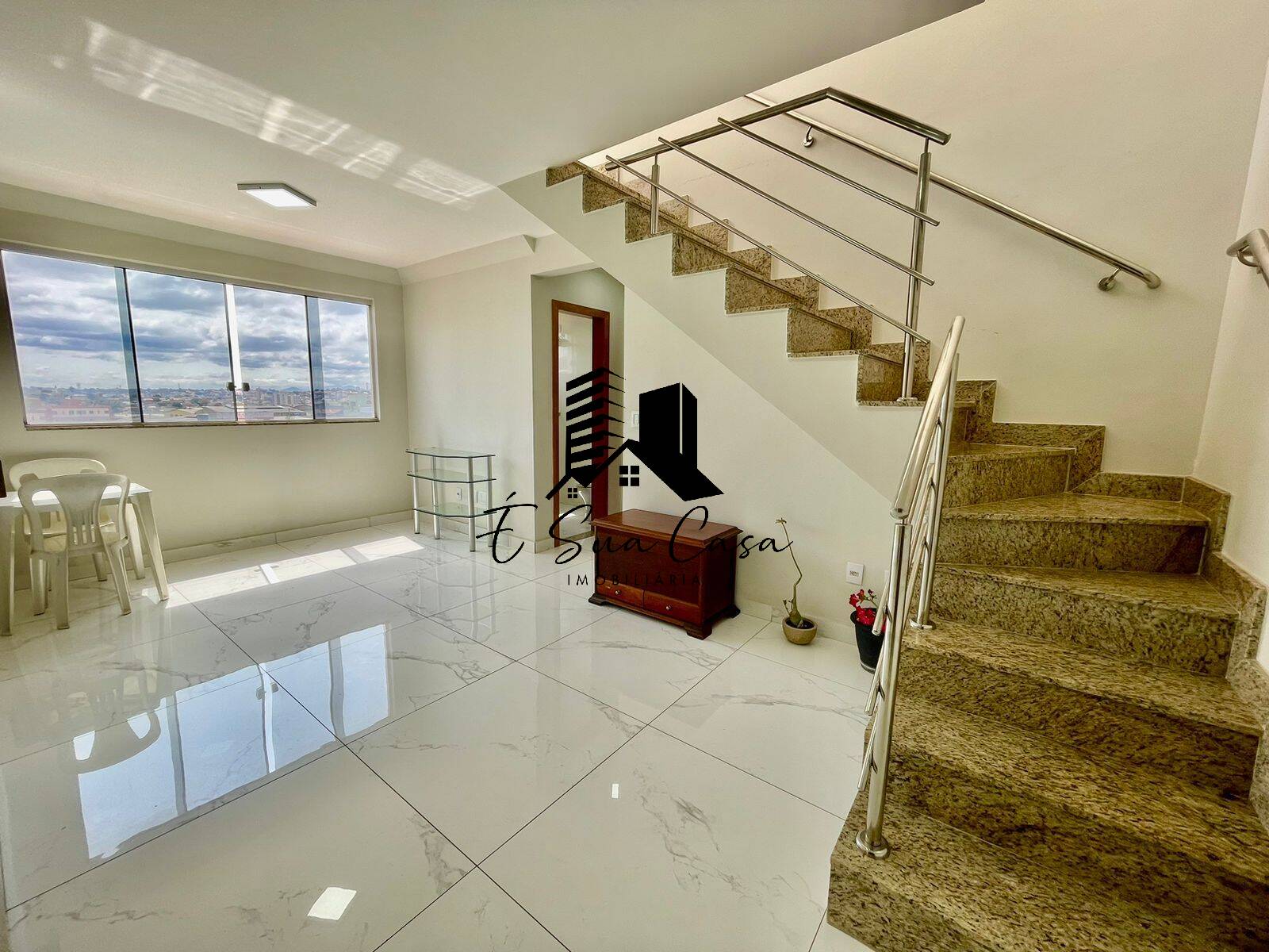 Cobertura, 3 quartos, 145 m² - Foto 1