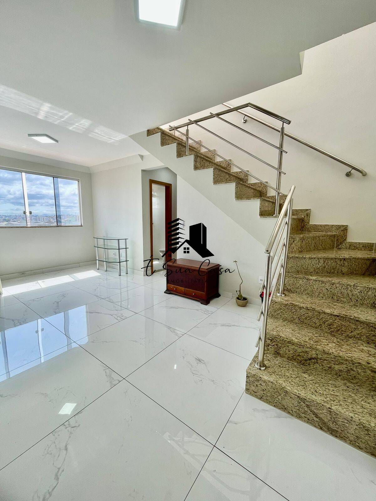 Cobertura, 3 quartos, 145 m² - Foto 2