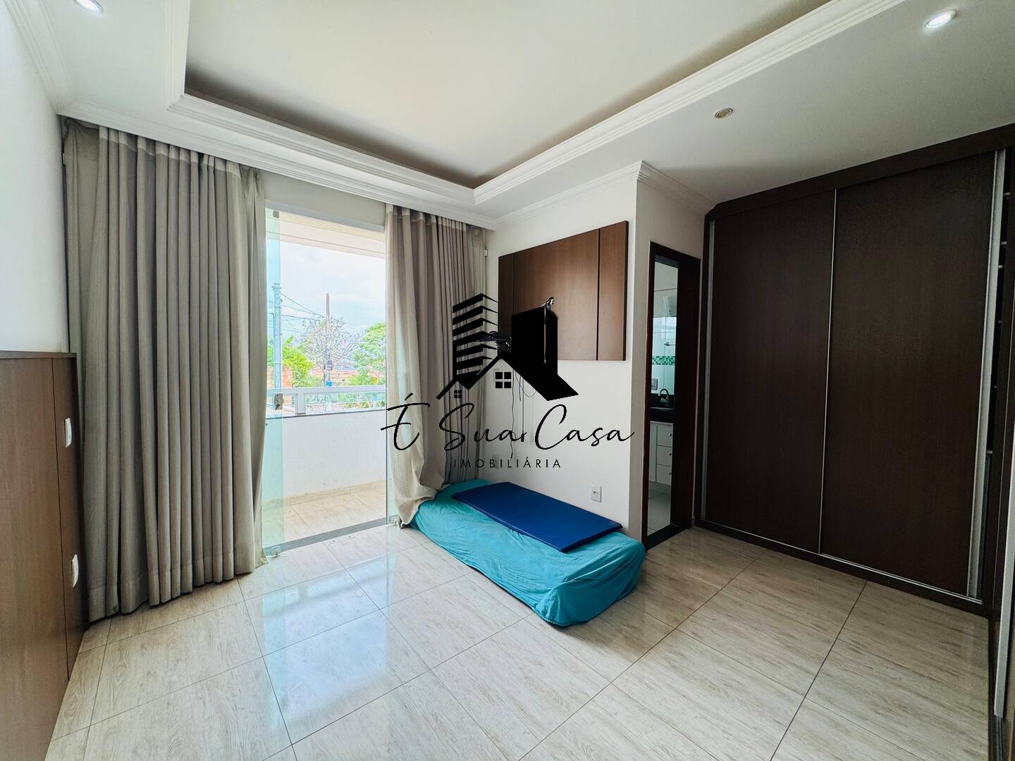 Casa, 3 quartos, 230 m² - Foto 9