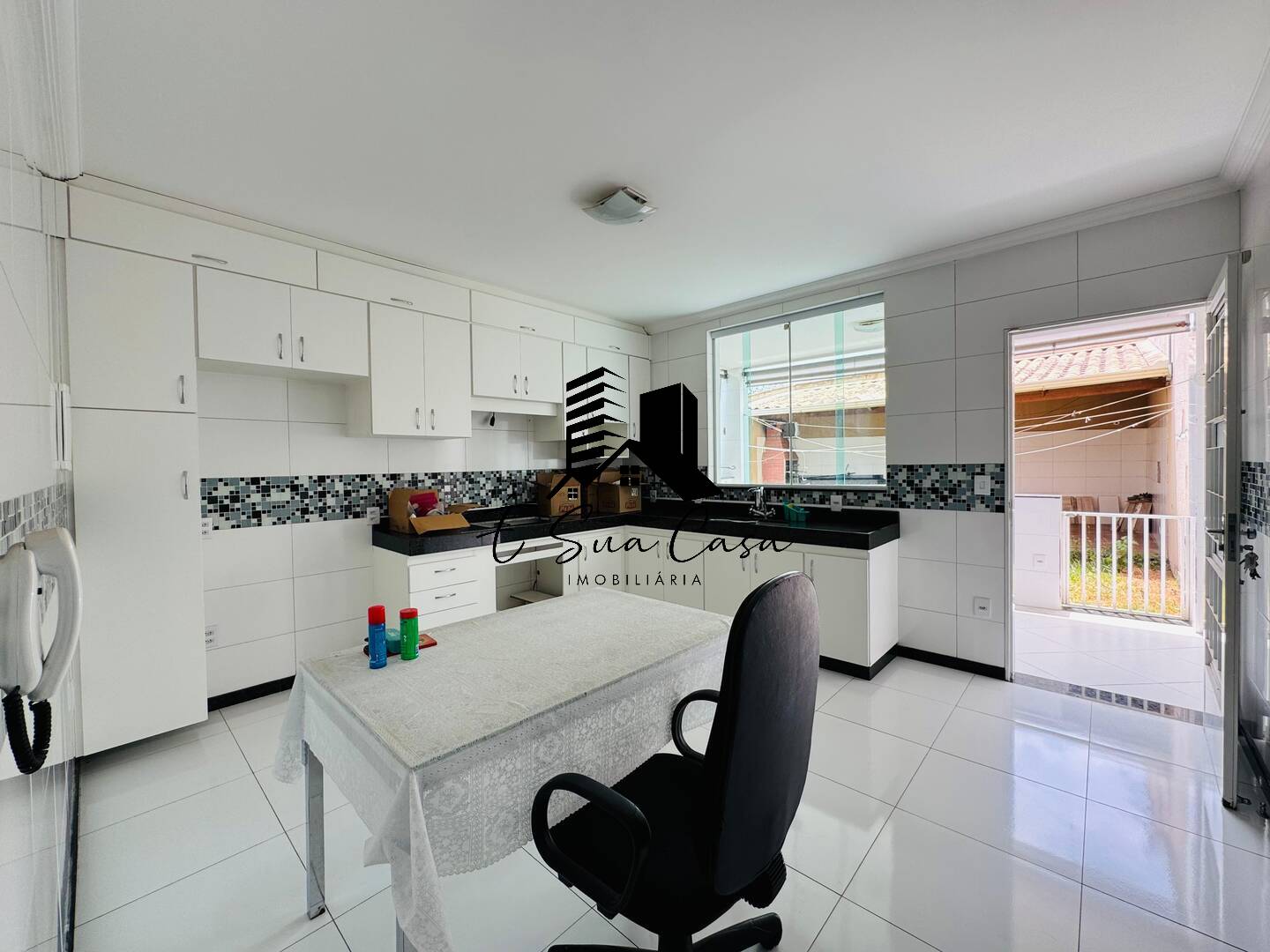 Casa, 3 quartos, 230 m² - Foto 22