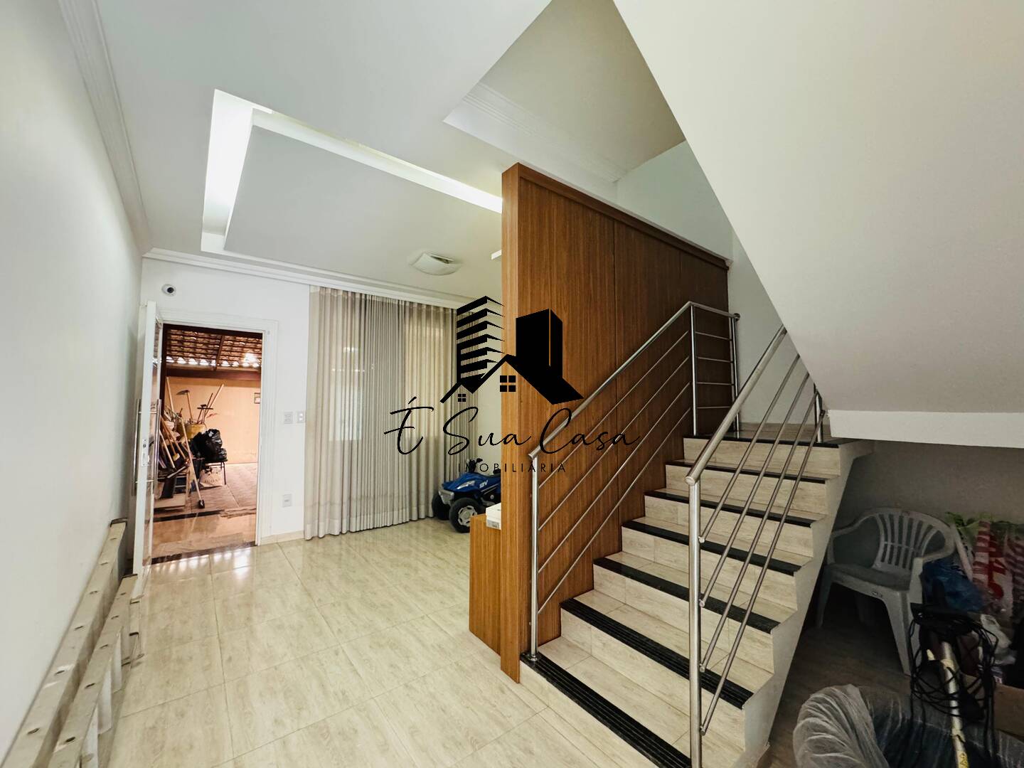 Casa, 3 quartos, 230 m² - Foto 2