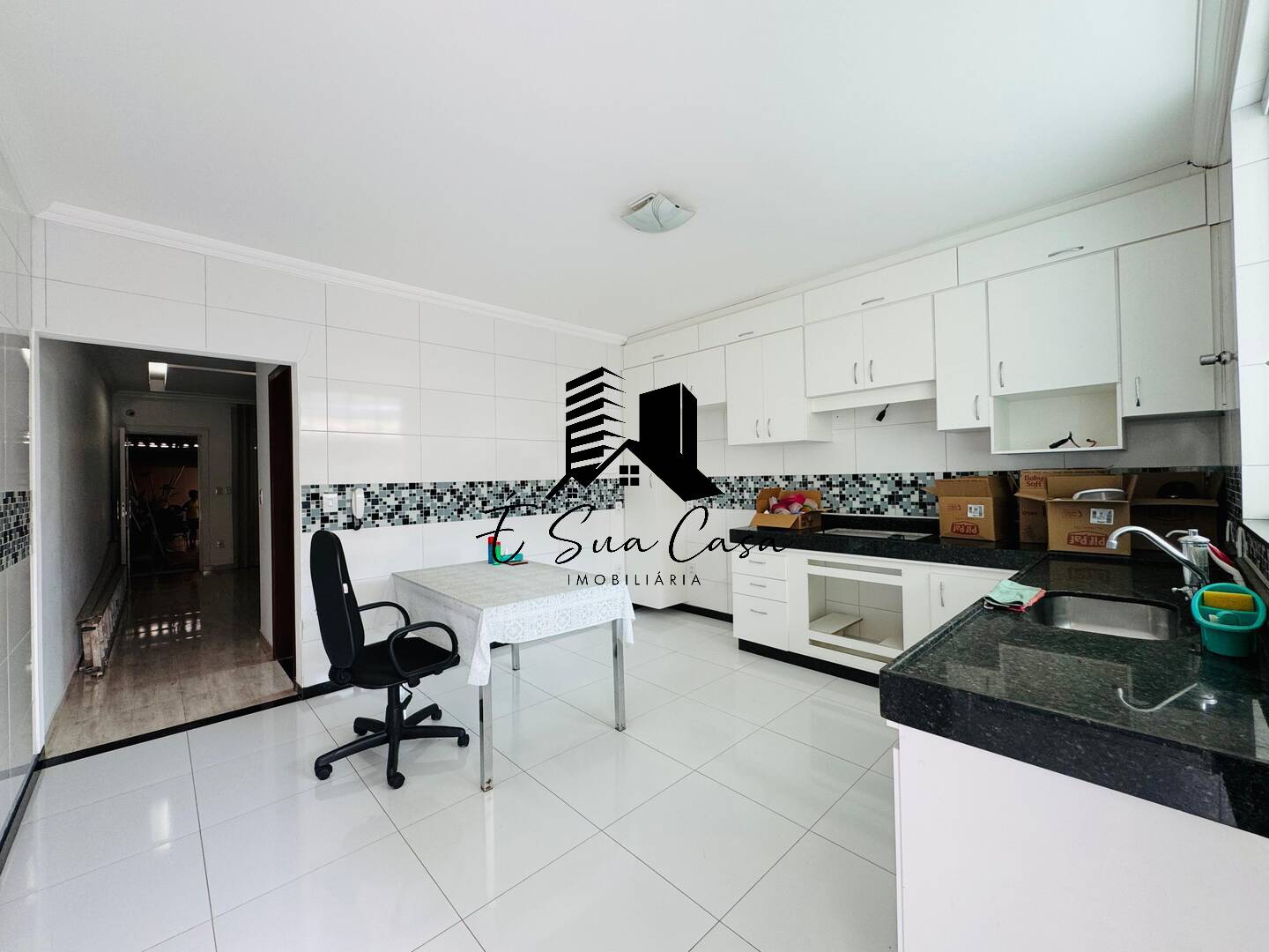 Casa, 3 quartos, 230 m² - Foto 24