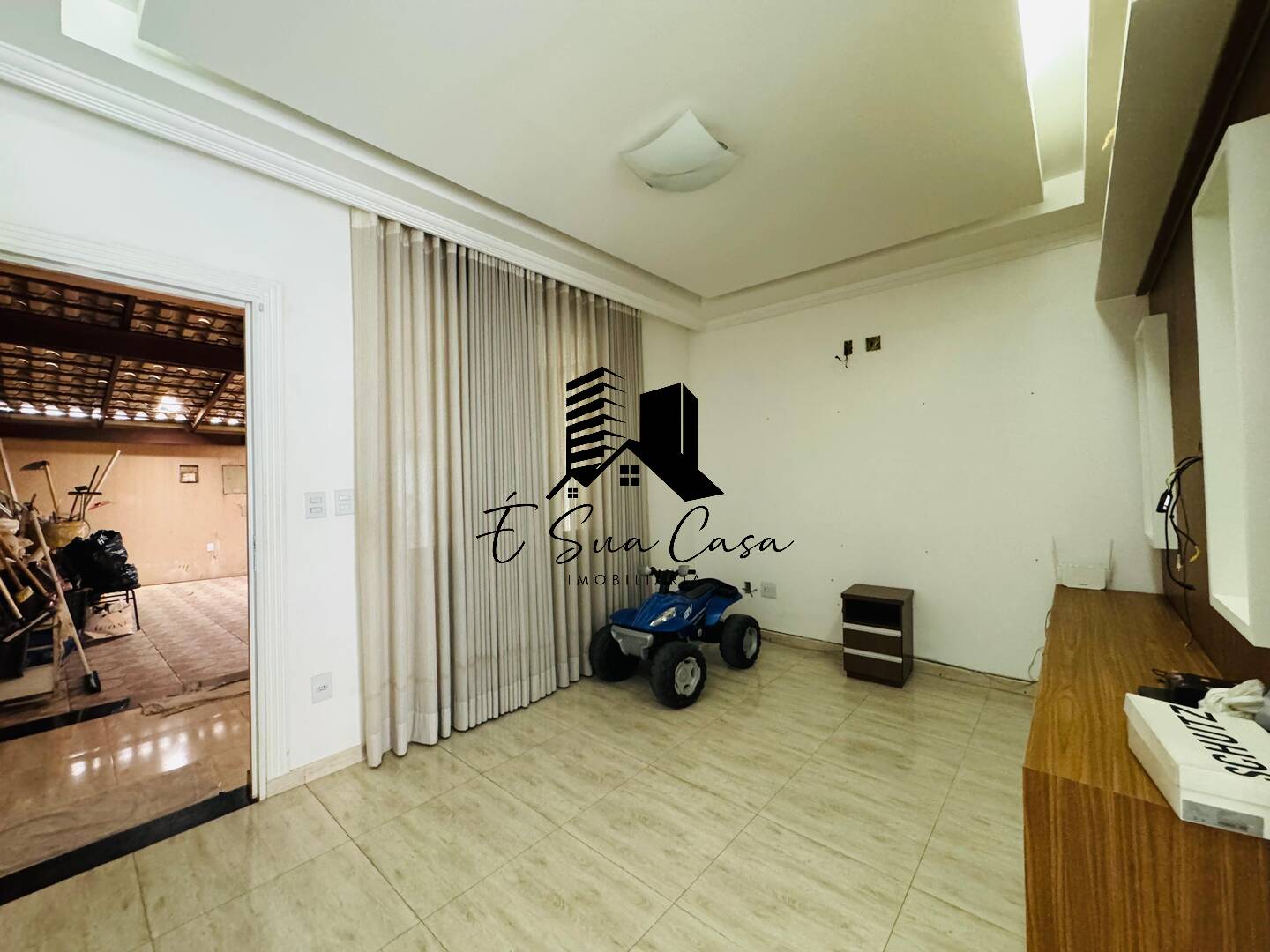 Casa, 3 quartos, 230 m² - Foto 4