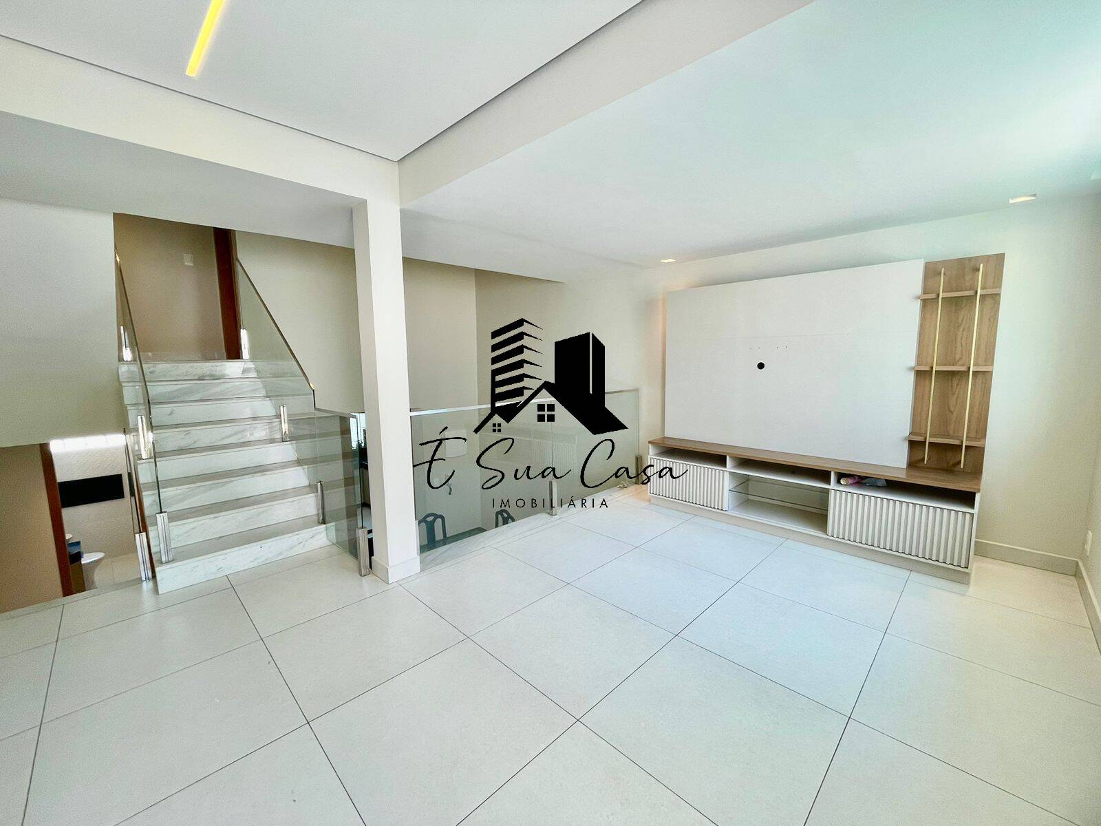 Casa, 3 quartos, 137 m² - Foto 2