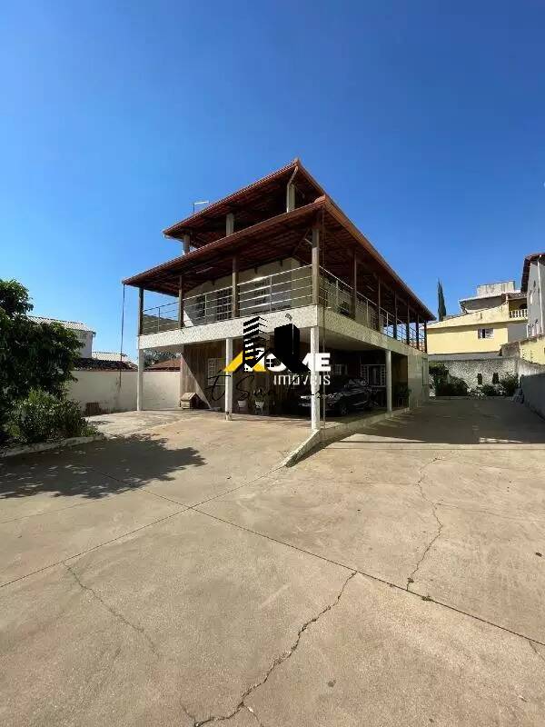 Casa, 3 quartos, 420 m² - Foto 1