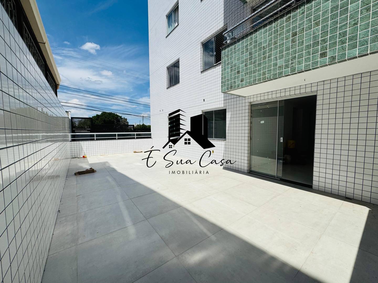 Apartamento, 3 quartos, 143 m² - Foto 2