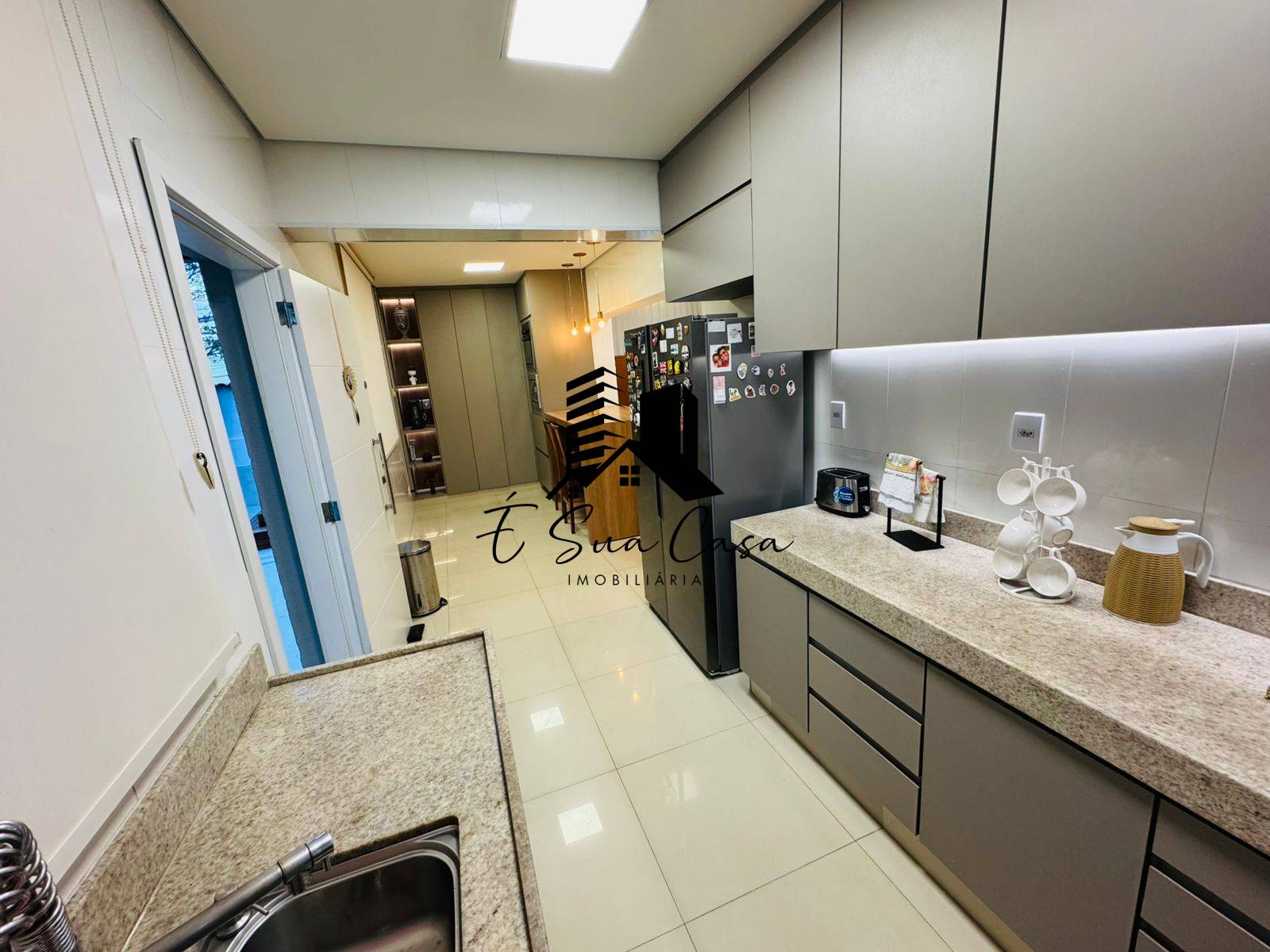 Casa, 5 quartos, 360 m² - Foto 19