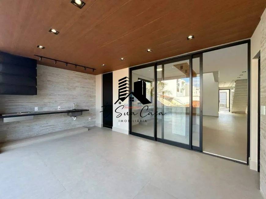 Casa, 3 quartos, 210 m² - Foto 13