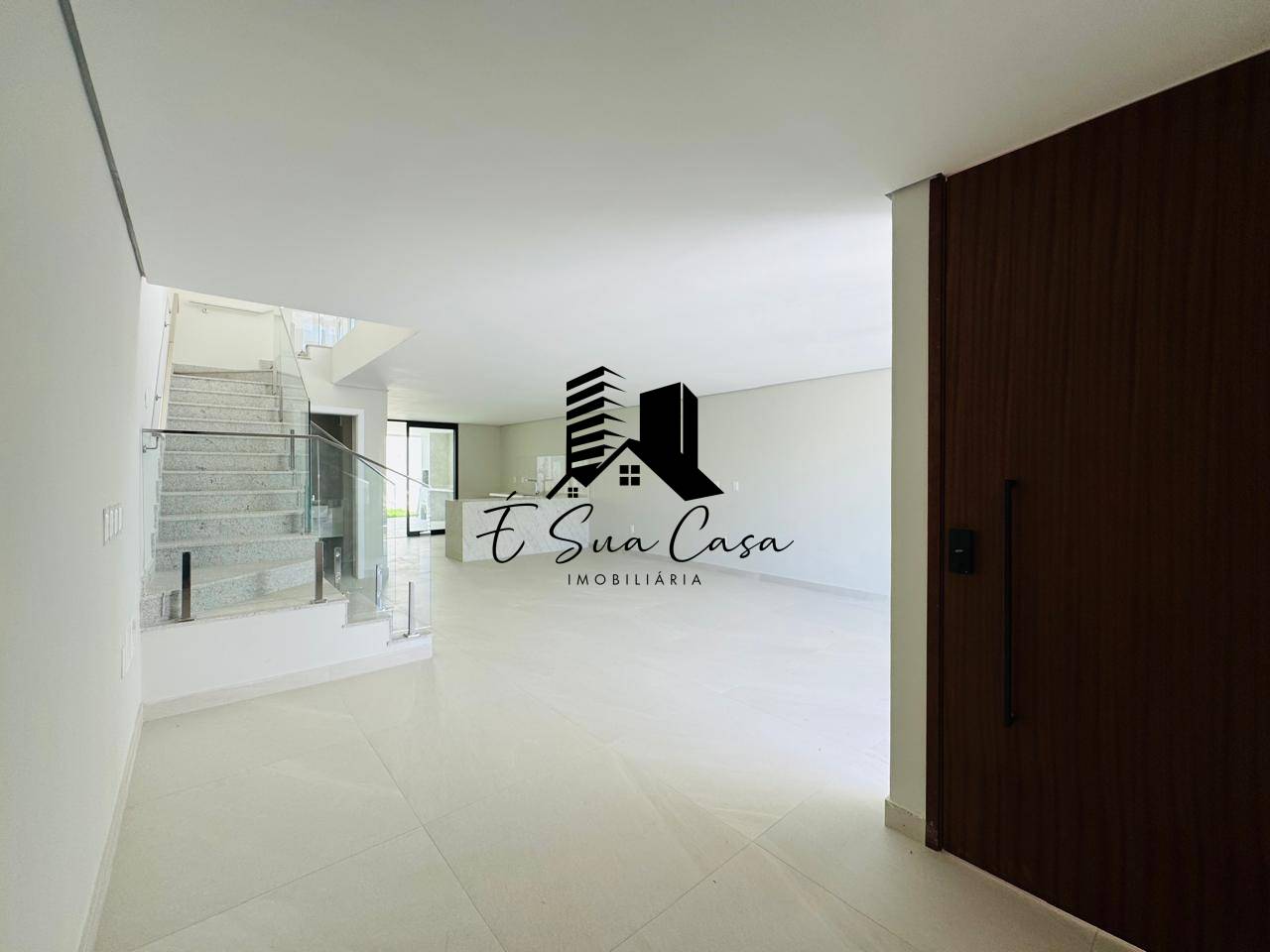 Casa, 3 quartos, 230 m² - Foto 3