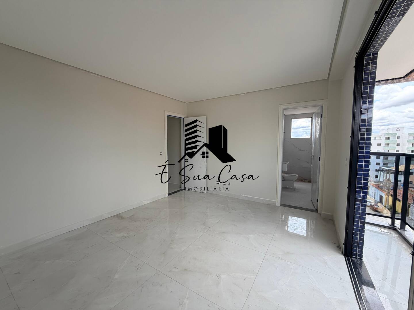 Apartamento, 3 quartos, 124 m² - Foto 2