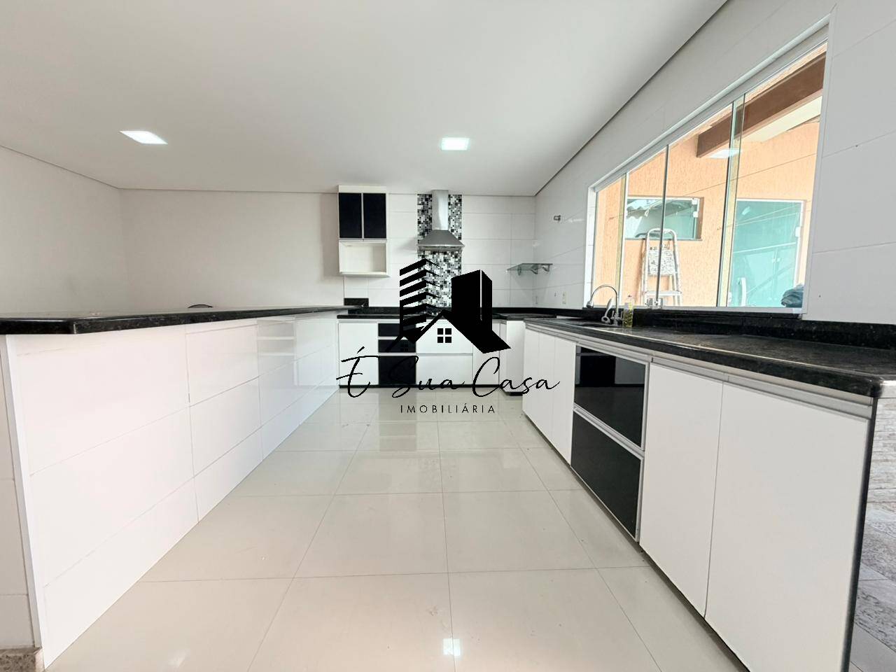 Casa, 3 quartos, 254 m² - Foto 11