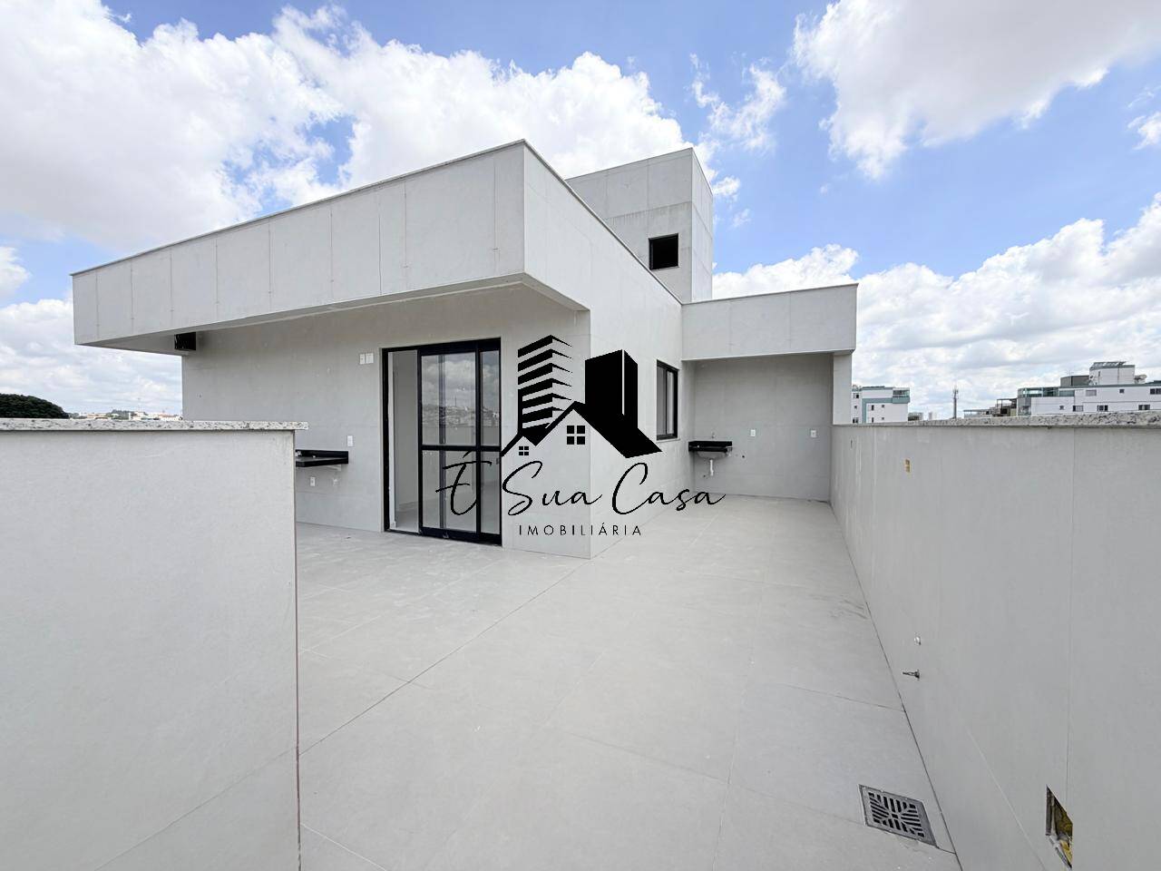 Cobertura, 4 quartos, 166 m² - Foto 2