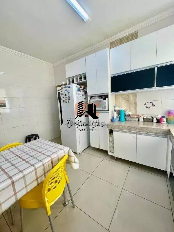 Casa, 3 quartos, 180 m² - Foto 11