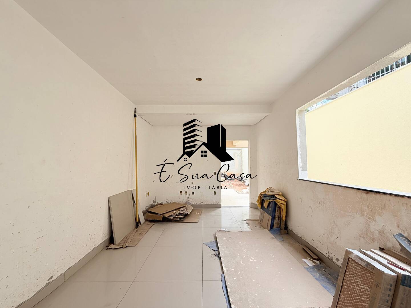 Casa, 3 quartos, 218 m² - Foto 2
