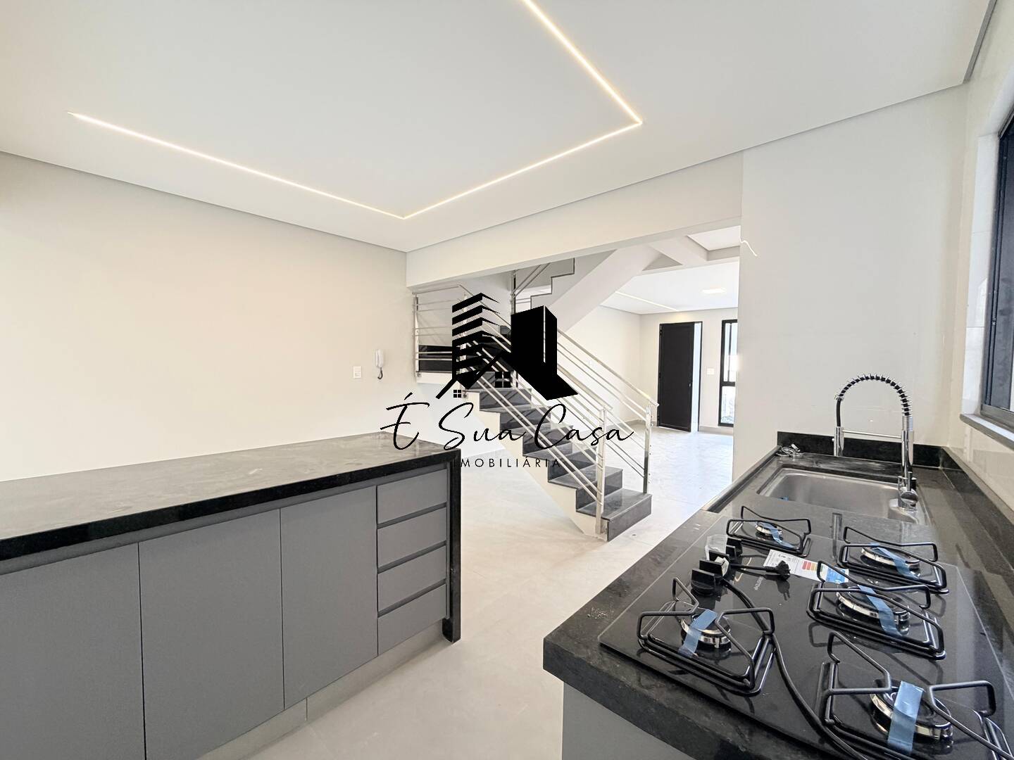 Casa, 3 quartos, 200 m² - Foto 10
