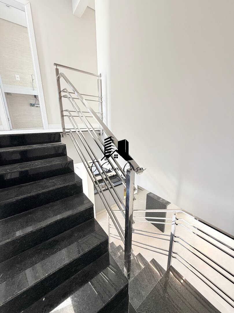 Casa, 3 quartos, 200 m² - Foto 13