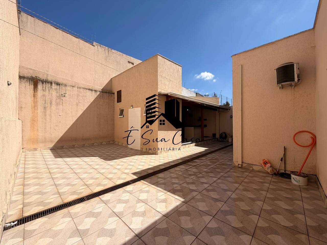 Casa, 3 quartos, 206 m² - Foto 36
