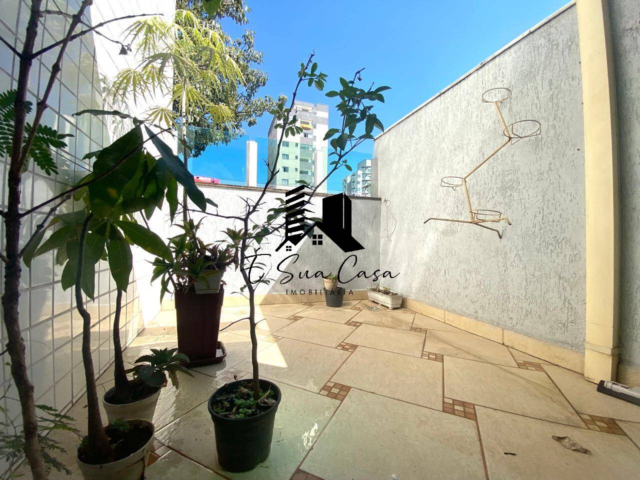 Apartamento para alugar com 3 quartos, 150m² - Foto 34
