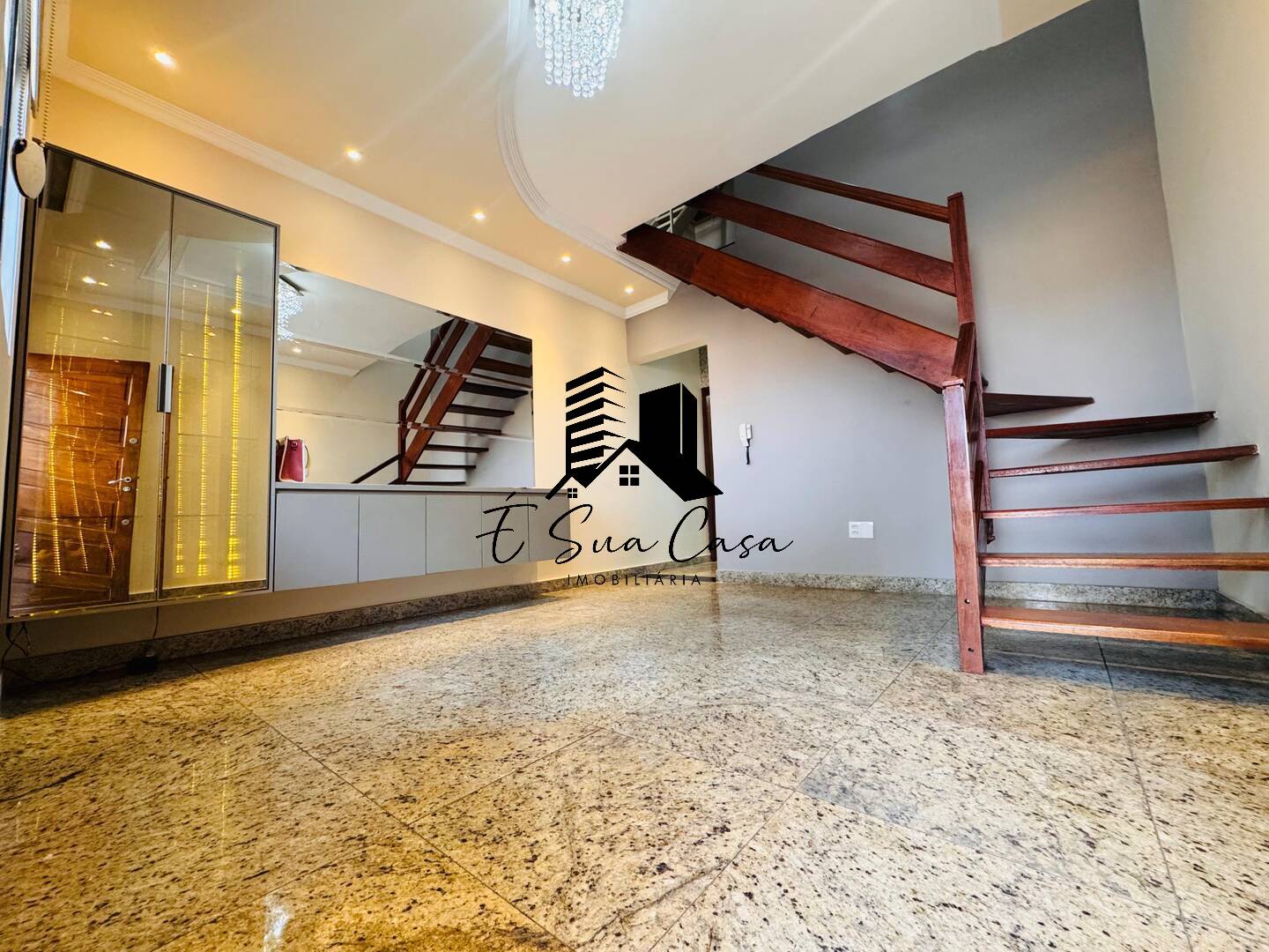 Casa, 3 quartos, 149 m² - Foto 1