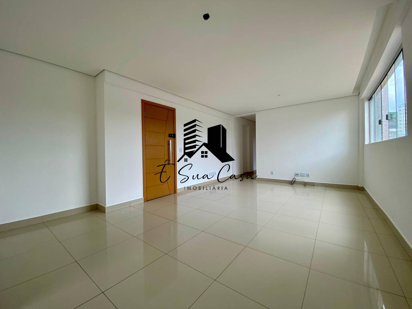 Apartamento, 3 quartos, 155 m² - Foto 2