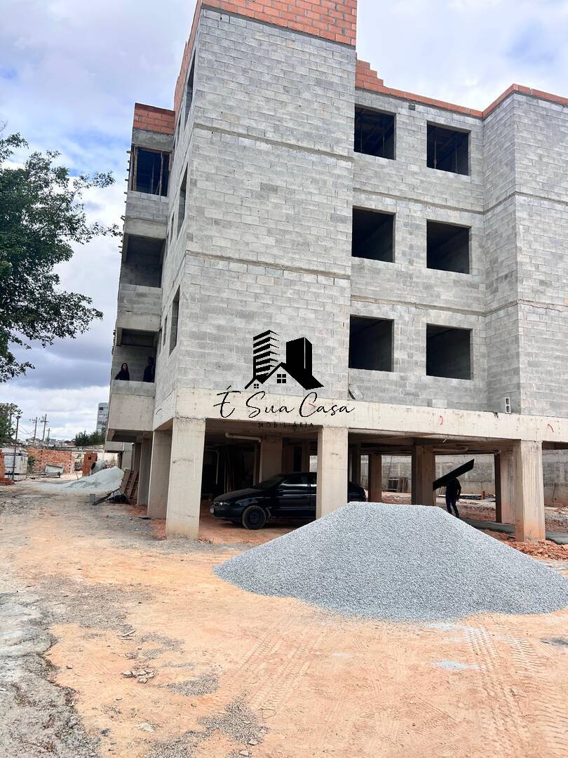 Apartamento à venda com 2 quartos, 62m² - Foto 1