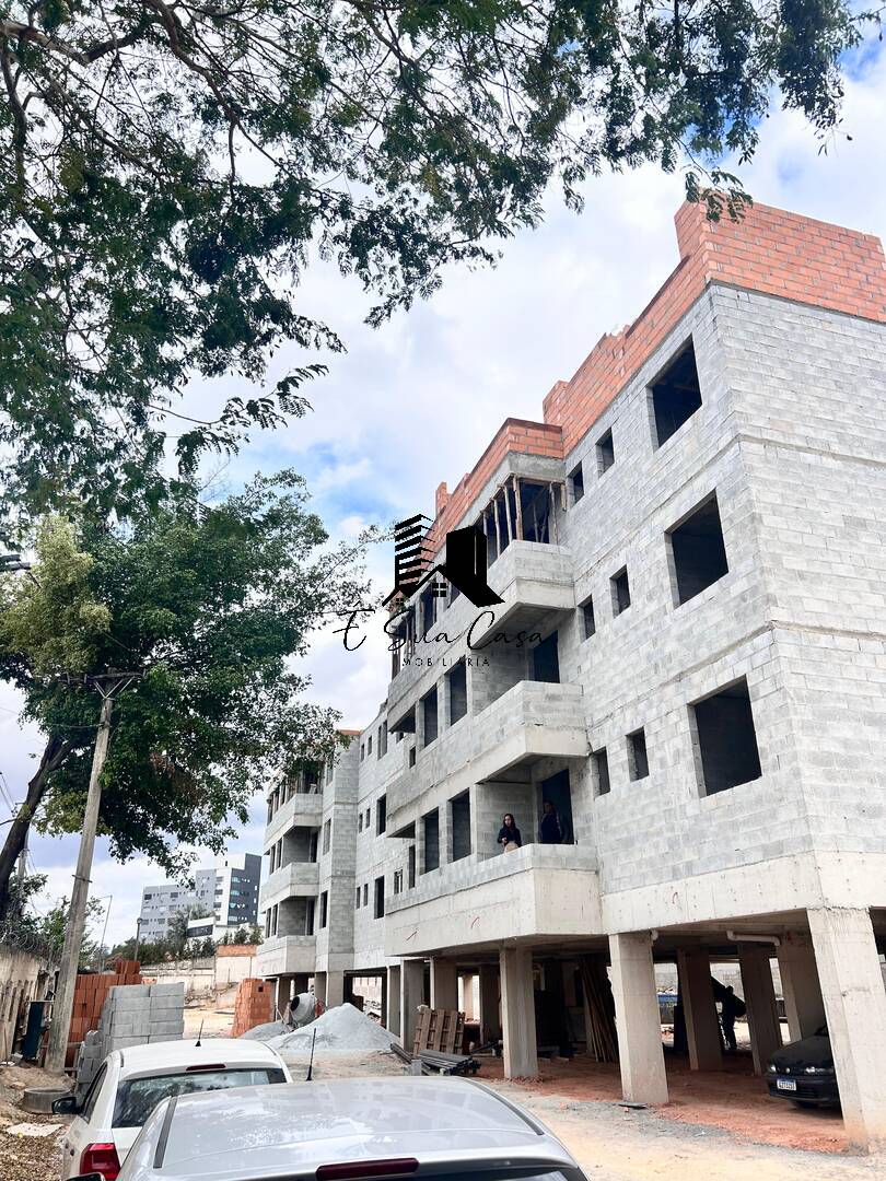 Apartamento à venda com 2 quartos, 62m² - Foto 2