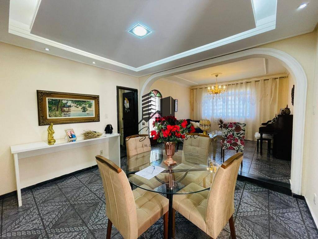 Casa, 4 quartos, 331 m² - Foto 8