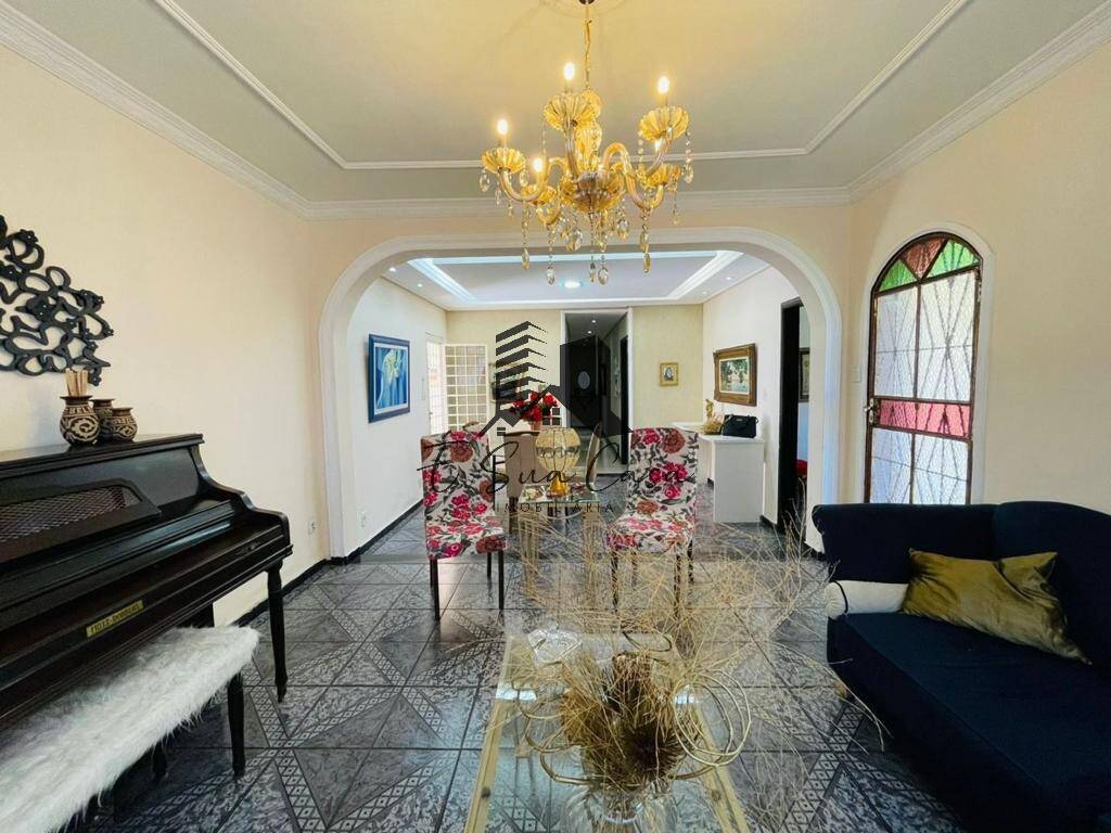 Casa, 4 quartos, 331 m² - Foto 9