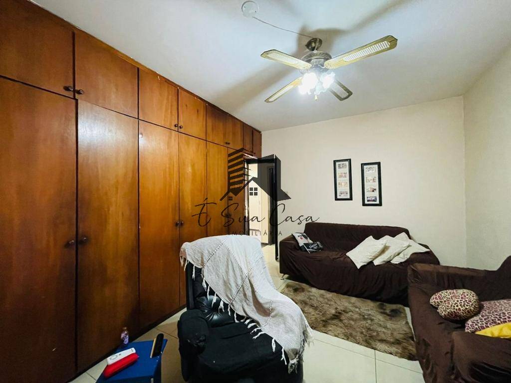 Casa, 4 quartos, 331 m² - Foto 13