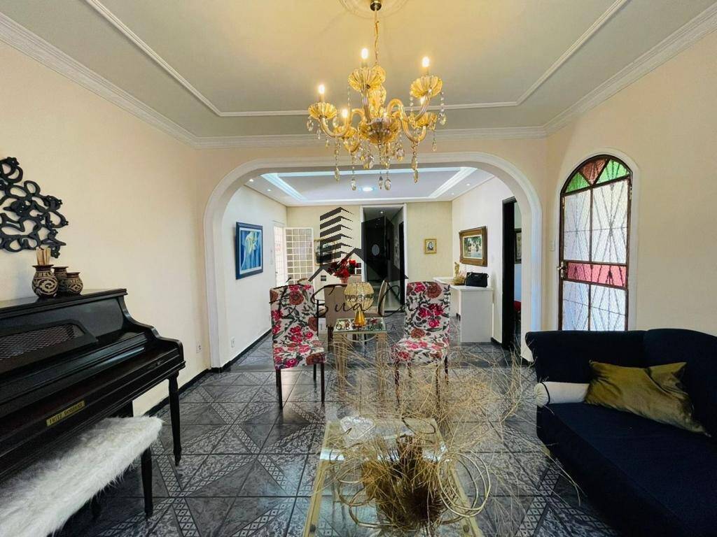 Casa, 4 quartos, 331 m² - Foto 15