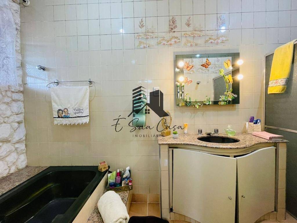 Casa, 4 quartos, 331 m² - Foto 28