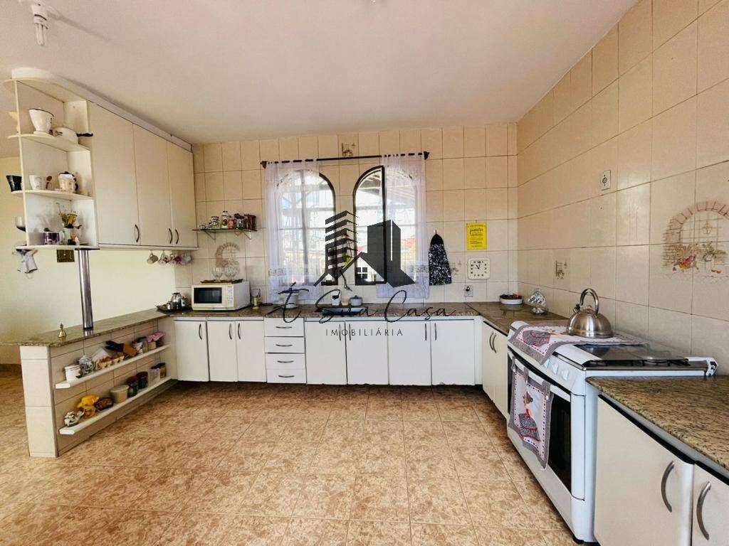 Casa, 4 quartos, 331 m² - Foto 35