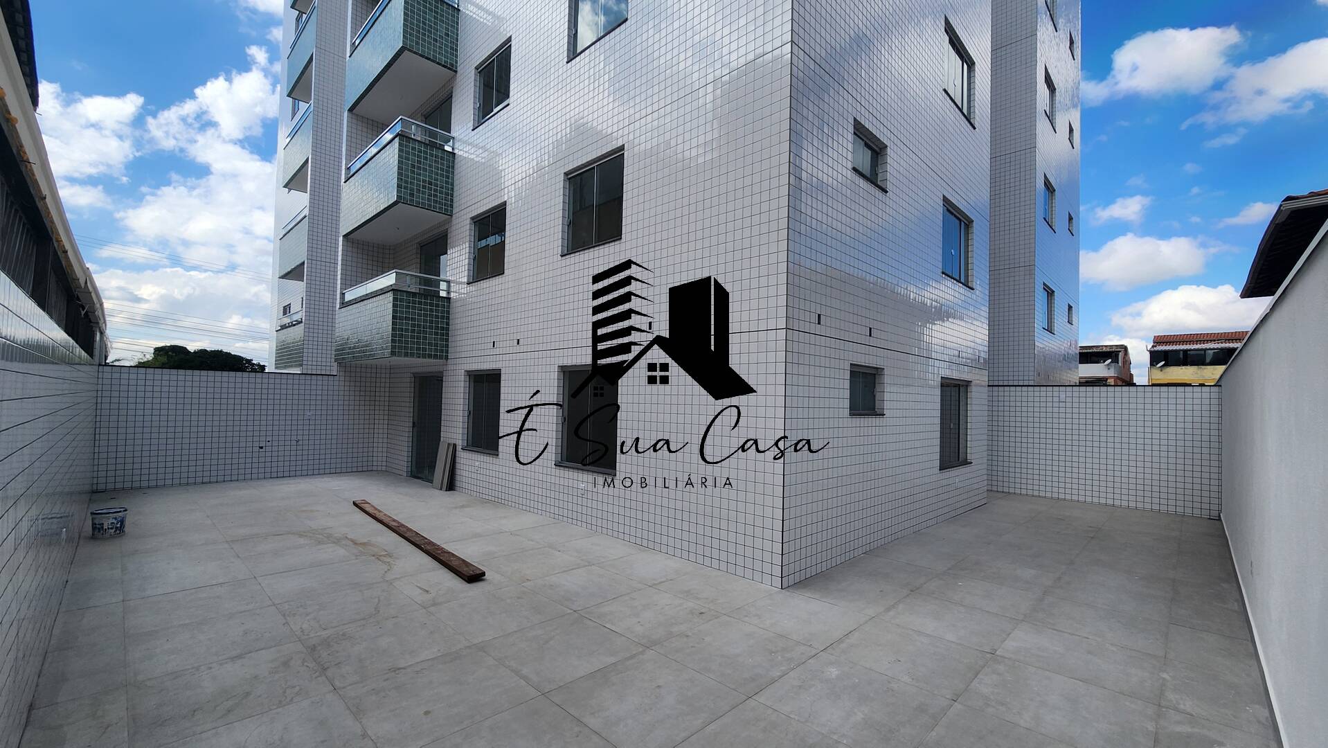 Apartamento, 3 quartos, 130 m² - Foto 1